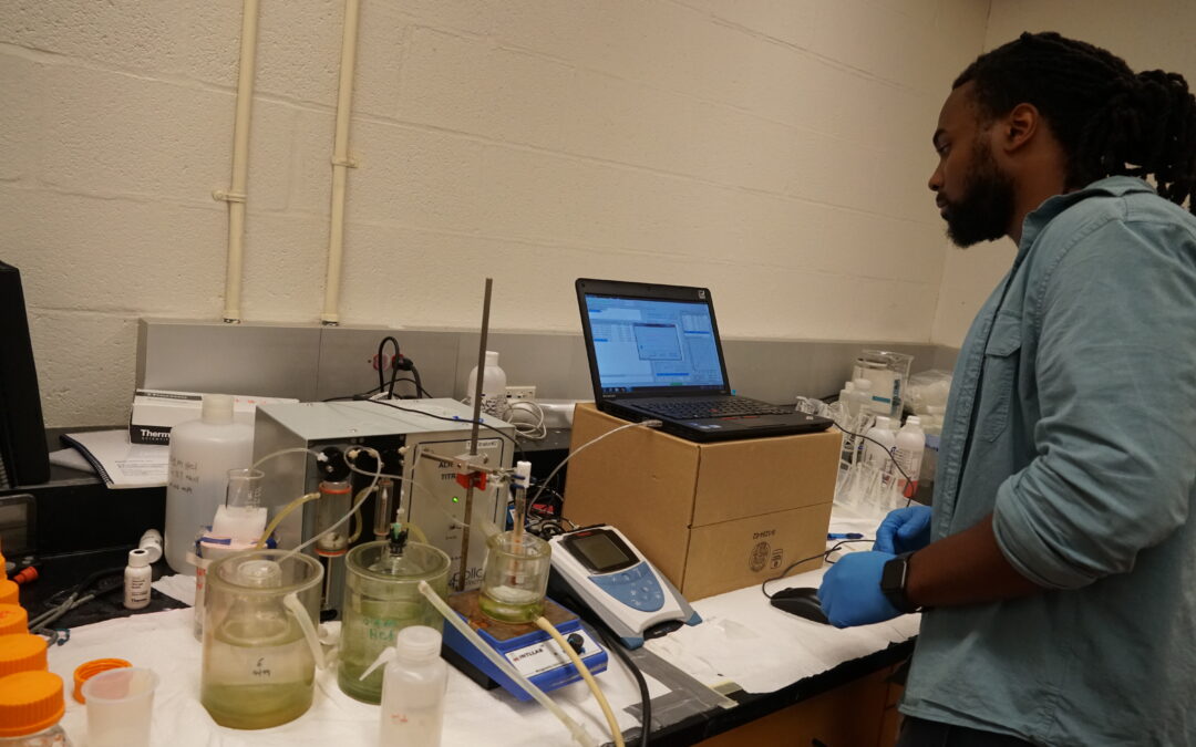 Jordan Watson Studies Ocean Acidification at Delaware Inlet, Propelled by Summer Internship with Project WiCCED